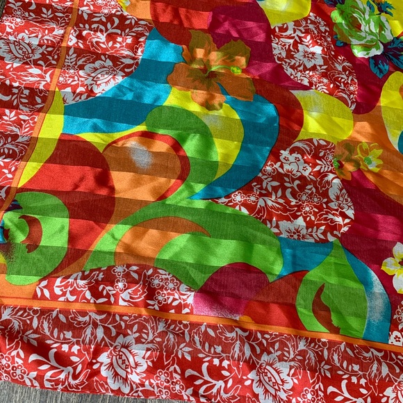 VINTAGE FLORAL AND STRIPE SCARF WRAP BY BERKSHIRE - Picture 3 of 4